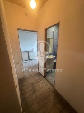 2-к квартира, 1/2 эт., 38м²