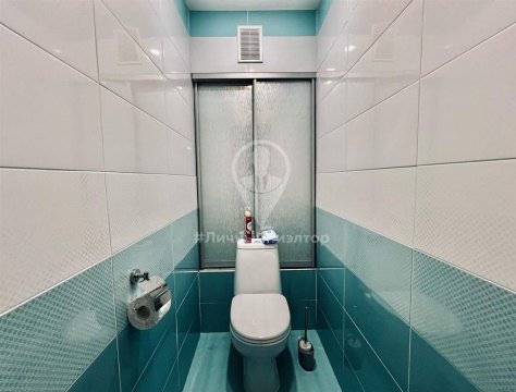 2-к квартира, 10/11 эт., 77м²