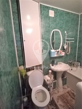 2-к квартира, 5/5 эт., 41м²